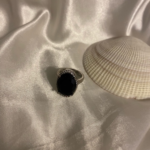 Silver Black Chunky Ring with Diamond Edges 🖤💍 - Picture 6 of 11